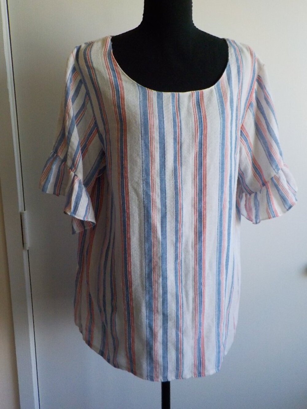 Umgee Blouse - Large - Red White Blue Ruffle Short Sleeve Lined (2567)